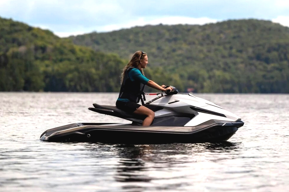Roxy Marine terá jet elétrico em sua estreia no Rio Boat Show